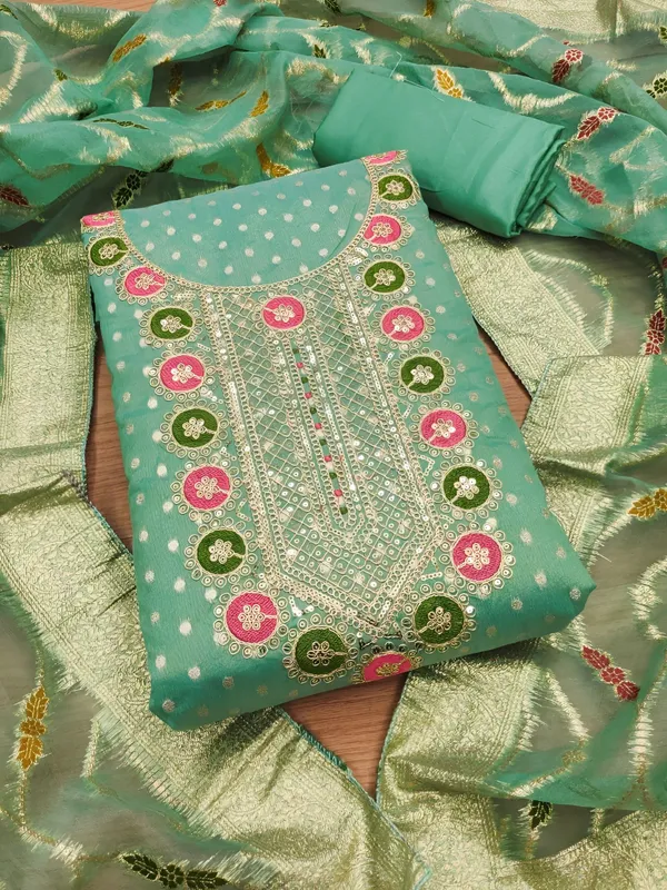Cotton_Ethnic_Solid_Green_Suit_Material