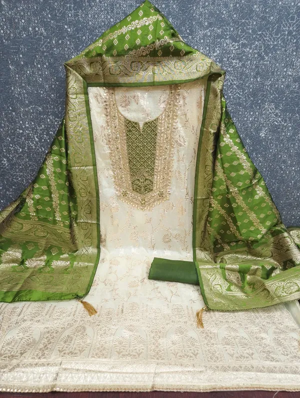 Green_Banarasi_Jacquard_Woven_Unstitched_Suit_Material_For_Women
