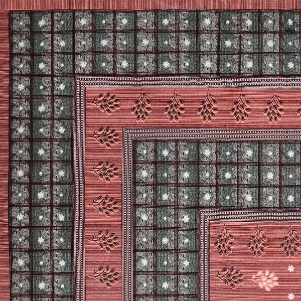 Red_Cotton__Bedsheet_For_Home_And_Decor_100_X_108_Inch