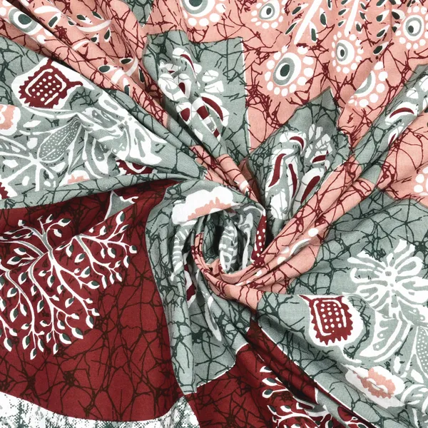 Red_Cotton__Bedsheet_For_Home_And_Decor_100_X_108_Inch