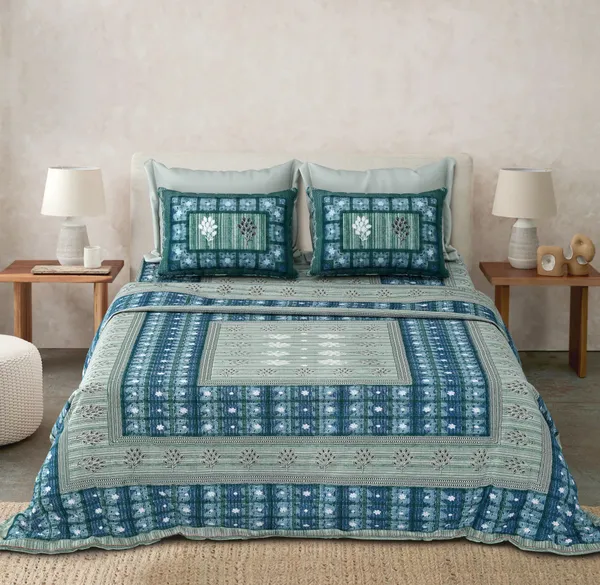 Blue_Cotton__Bedsheet_For_Home_And_Decor_100_X_108_Inch