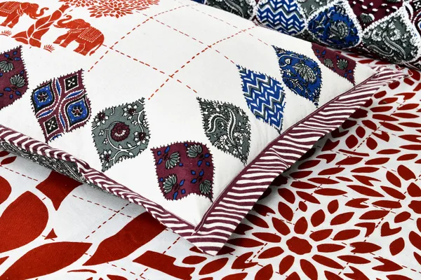 Multicolour_Cotton__Bedsheet_For_Home_And_Decor_100_X_108_Inch