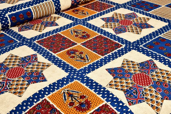 Multicolour_Cotton__Bedsheet_For_Home_And_Decor_100_X_108_Inch