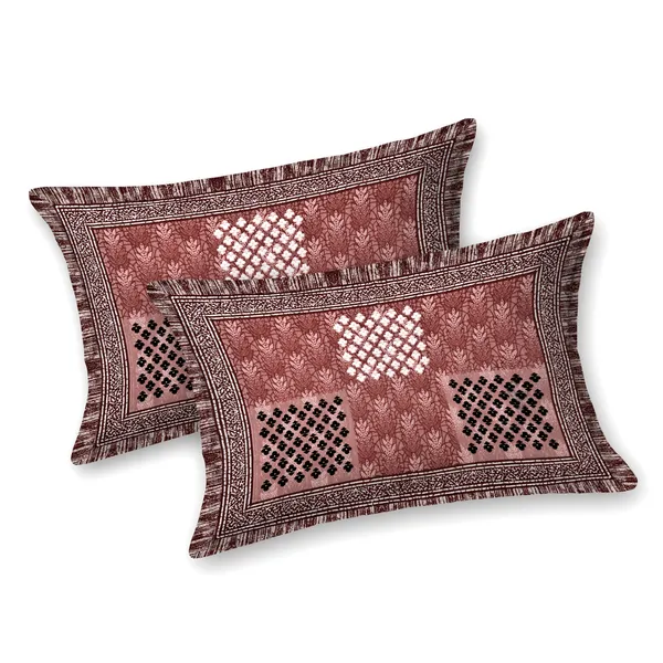 Red_Cotton__Bedsheet_For_Home_And_Decor_100_X_108_Inch