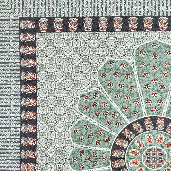 Green_Cotton__Bedsheet_For_Home_And_Decor_100_X_108_Inch