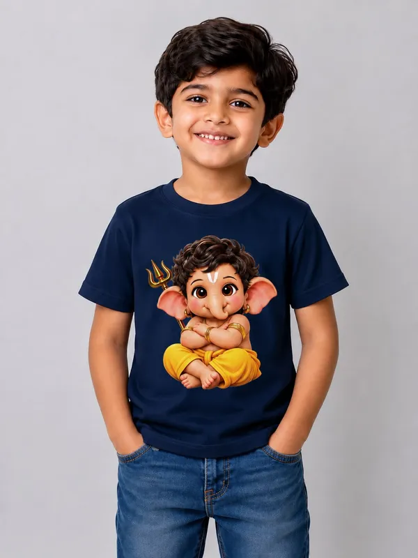 CUTE_POSE_GANESHA_T-SHIRT