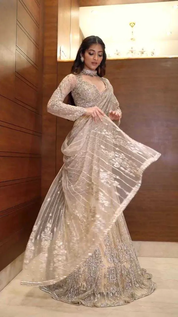 Elegant_Beige_Embroidered_Lehenga_Choli_Set_With_Dupatta