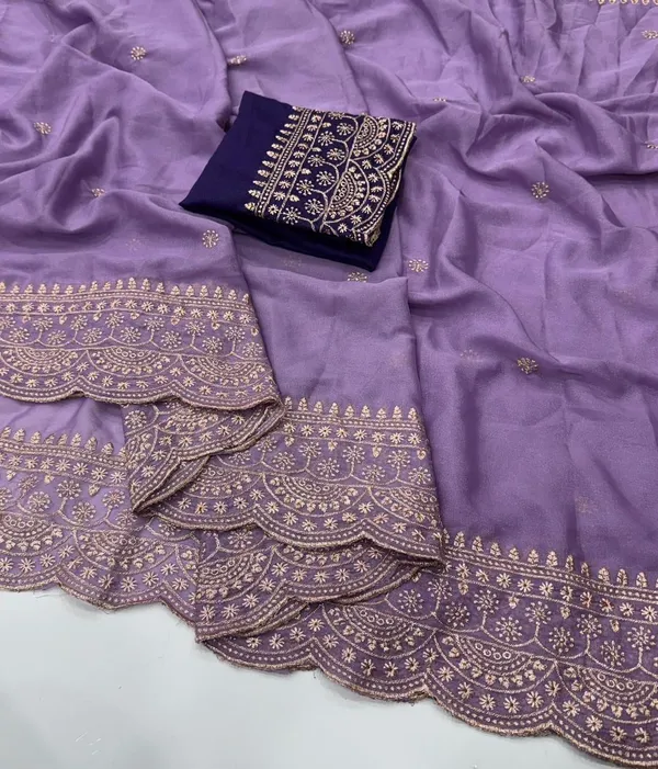 Purple_Georgette_Embroidered_Saree_With_Blouse_Piece