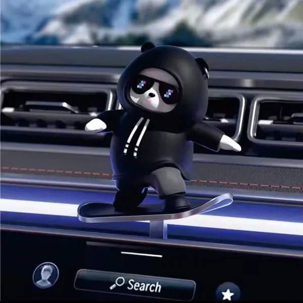 Cool_Panda_Skater_Car_Dashboard_Decorative_Figurine