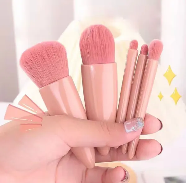 Mini_Travel_Makeup_Brush_Set_—_5_Piece_with_Mirror_&_Flip_Case_|_Nude_Pink_|_Portable_Cosmetic_Brushes