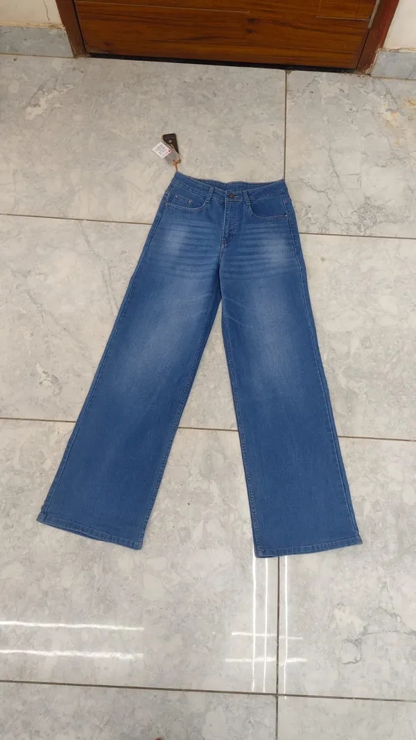 Womens_Wide_Leg_Denim_Jeans_Light_Blue