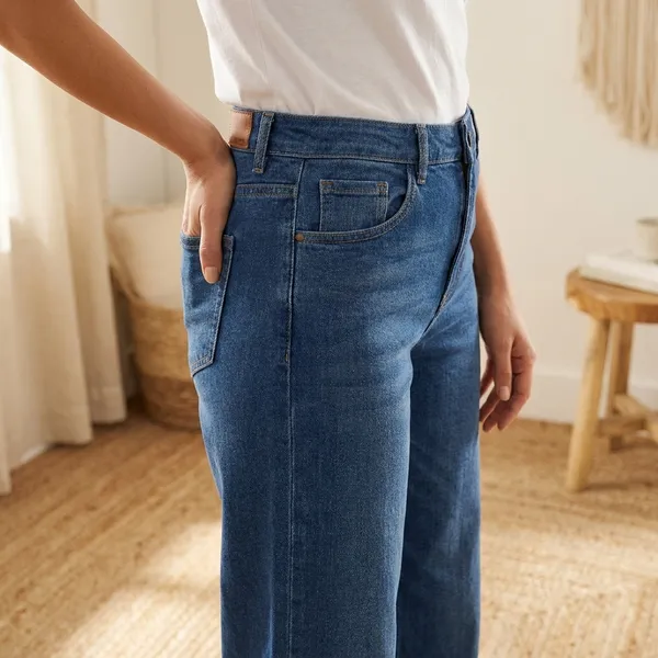 Womens_Flared_Denim_Jeans_Blue