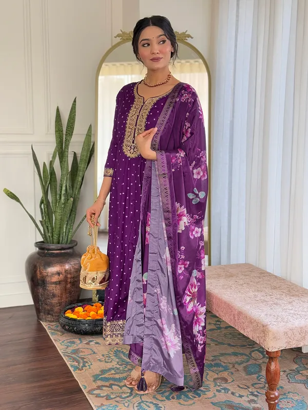 Purple_Floral_Print_Ethnic_Suit_Set_With_Dupatta