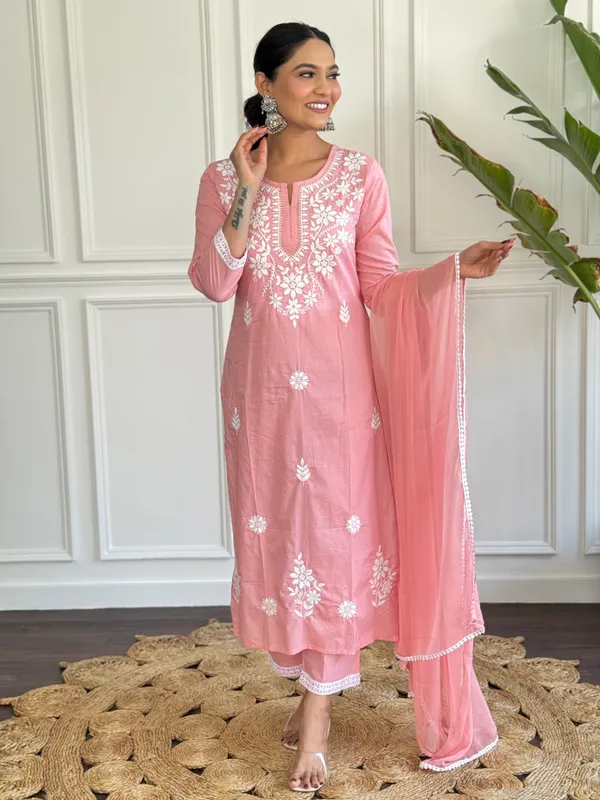 Peach_Chanderi_Silk_Kurta_Set_With_Dupatta