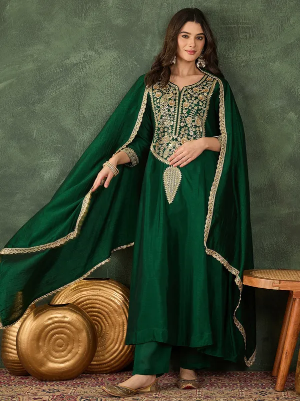 Dark_Green_Embroidered_Kaftan_Dress_with_Golden_Detailing