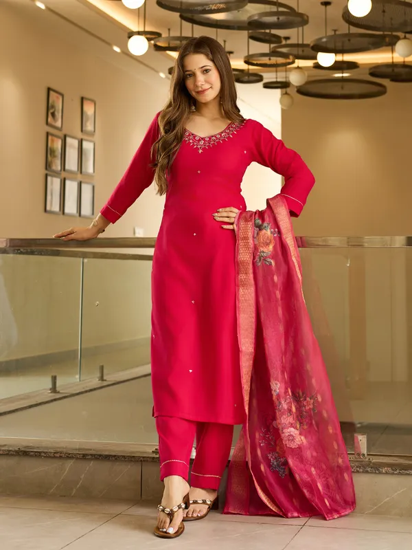Red_Pink_Salwar_Suit_Set_With_Dupatta