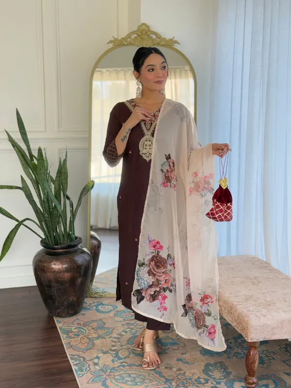 Coffee_Kurta_Set_With_Dupatta__Traditional_Ethnic
