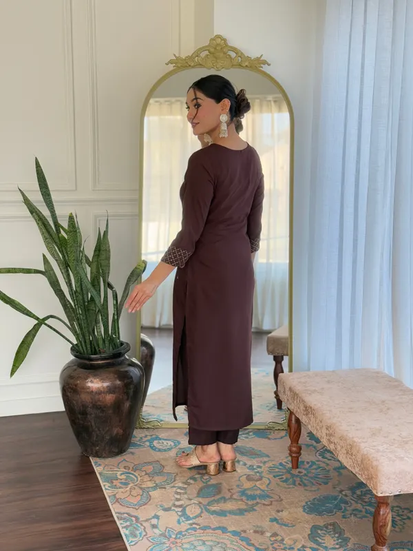 Coffee_Kurta_Set_With_Dupatta__Traditional_Ethnic
