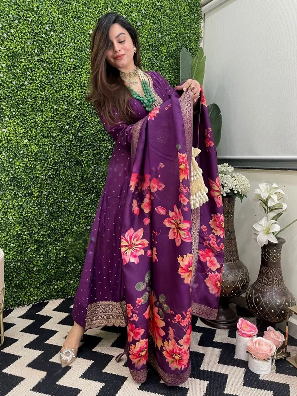 Purple_Floral_Print_Ethnic_Suit_Set_With_Dupatta