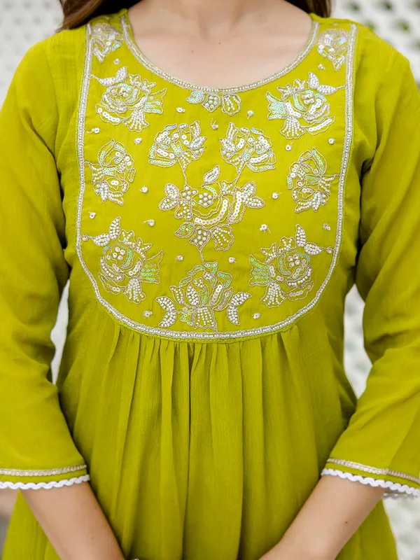 Green_Embroidered_Anarkali_Kurta_With_Pants