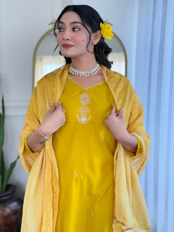 Yellow_Embroidered_Kurta_Set_With_Dupatta_For_Women