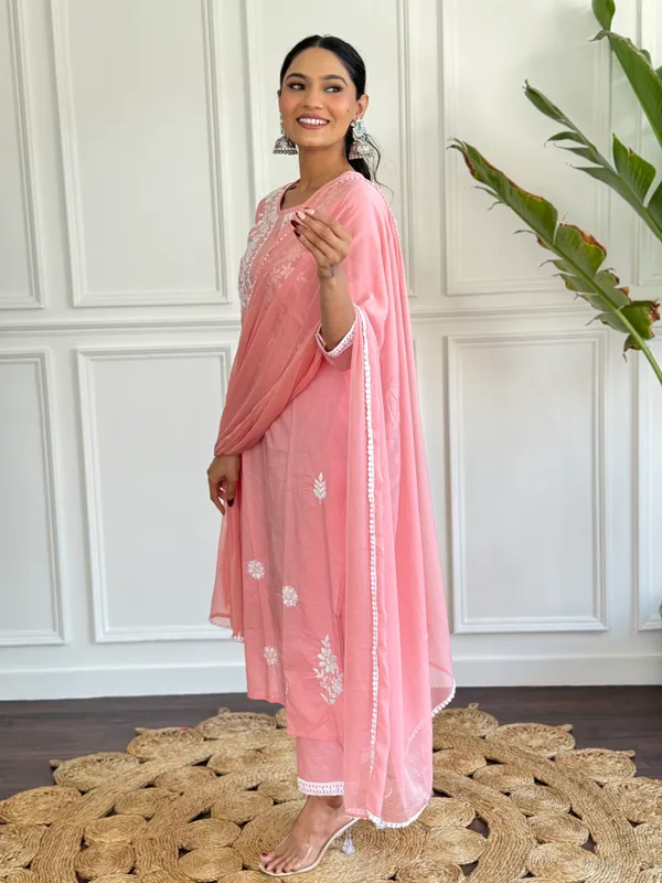 Peach_Chanderi_Silk_Kurta_Set_With_Dupatta