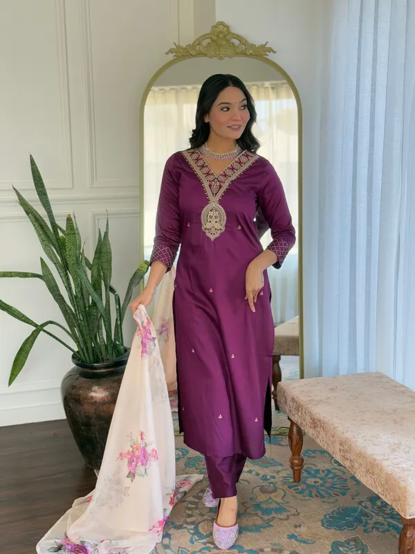 Purple_Kurta_Set_With_Dupatta__Traditional_Ethnic