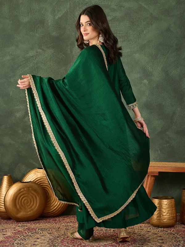 Dark_Green_Embroidered_Kaftan_Dress_with_Golden_Detailing