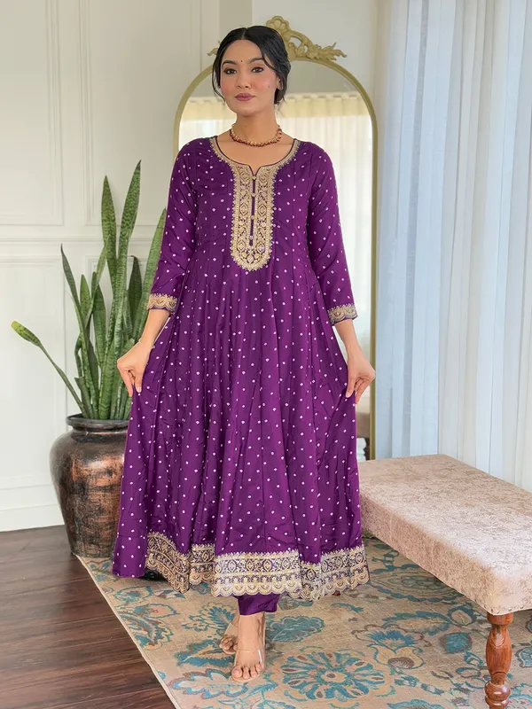 Purple_Floral_Print_Ethnic_Suit_Set_With_Dupatta