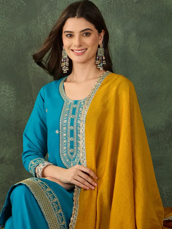 Sky_Blue_Kurta_Set_With_Dupatta__Traditional_Ethnic
