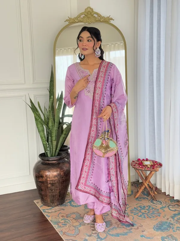 Women's_Lavender_Rayon_Embroidered_Straight_Kurta_with_Rayon_Pant_And_Taby_Printed_Dupatta_Sets