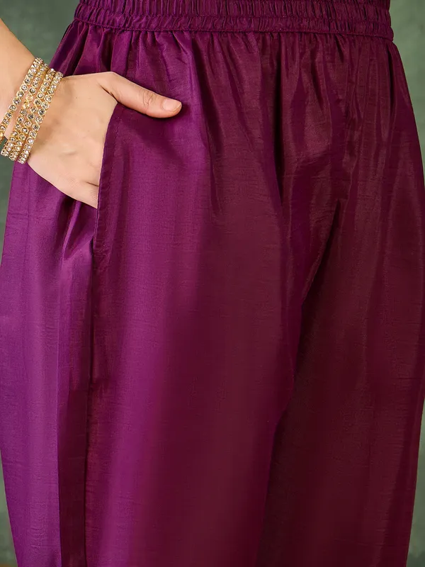 Purple_Ethnic_Kurta_Palazzo_Set_With_Floral_Border