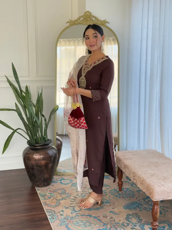 Coffee_Kurta_Set_With_Dupatta__Traditional_Ethnic