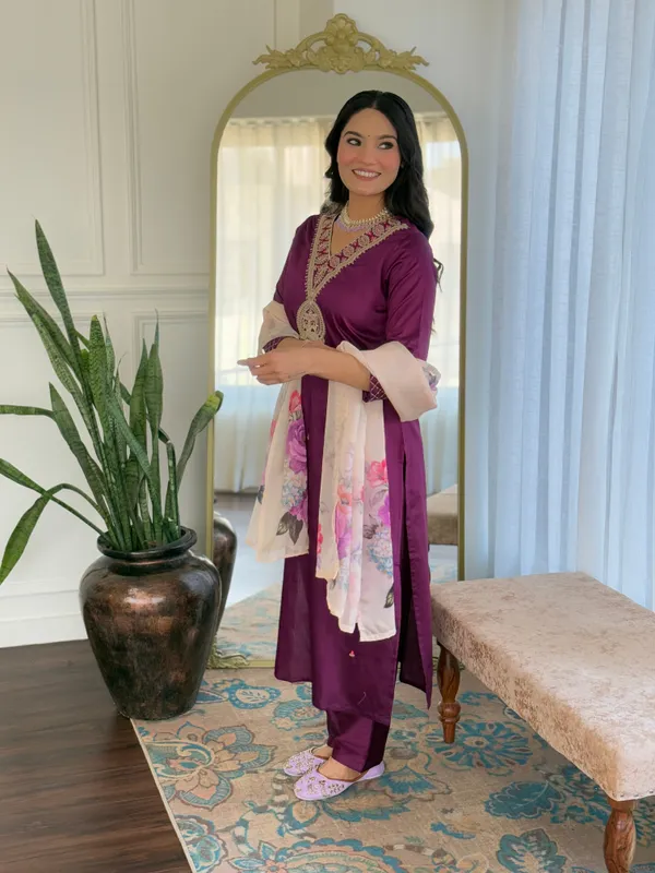 Purple_Kurta_Set_With_Dupatta__Traditional_Ethnic