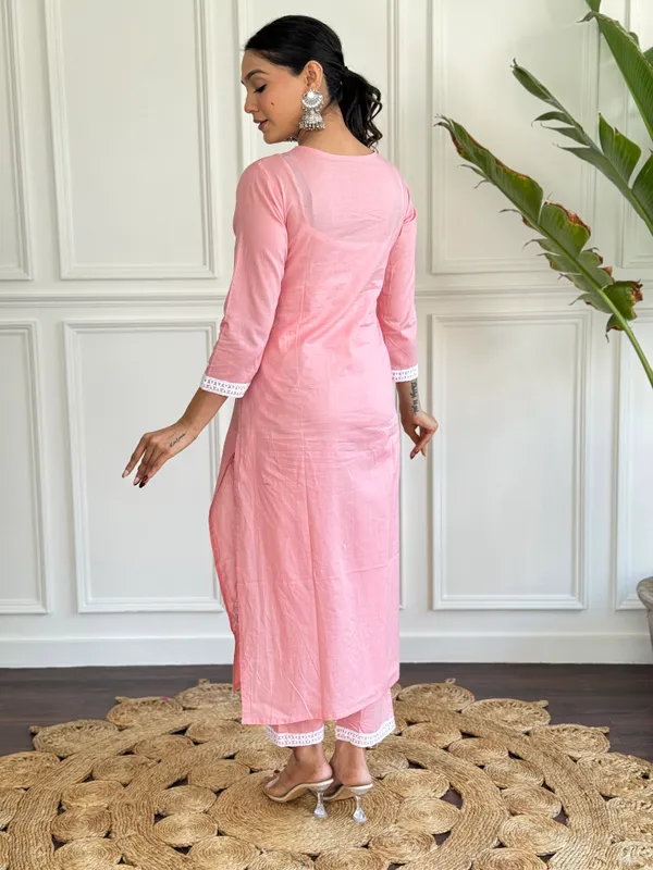 Peach_Chanderi_Silk_Kurta_Set_With_Dupatta