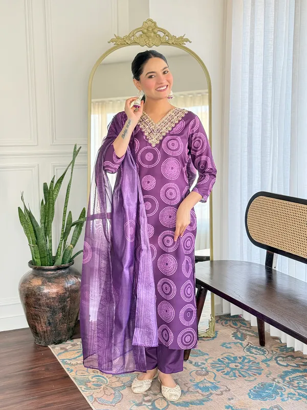 Purple_Print_Cotton_Suit_Set_With_Dupatta