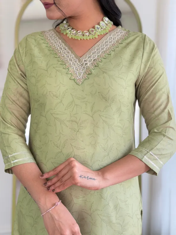 Women's_Pista_Rayon_Embroidered_Straight_Kurta_with_Rayon_Pant_And_Chanderi_Printed_Dupatta_Sets