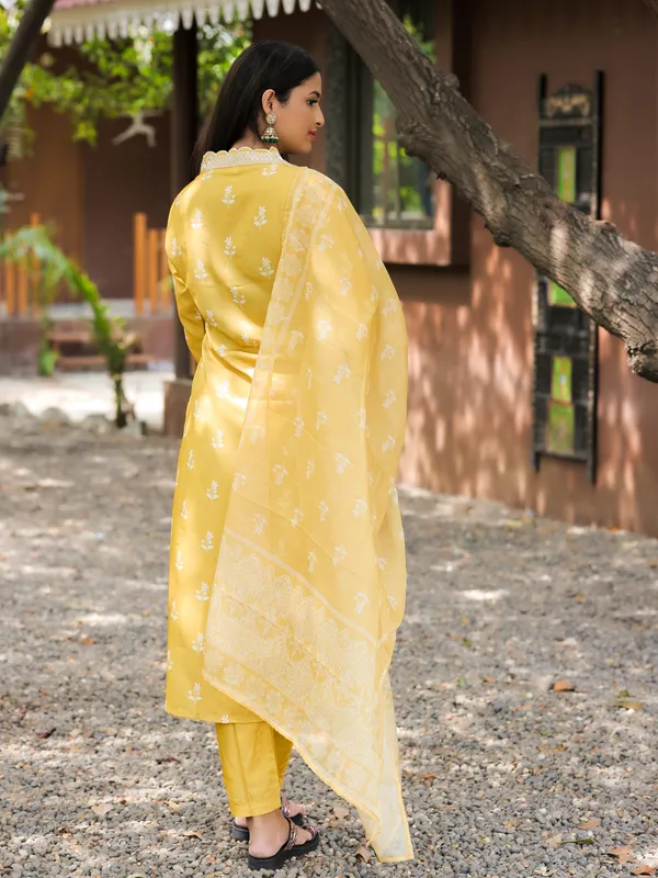 Yellow_Kurta_Set_With_Dupatta__Ethnic_Wear