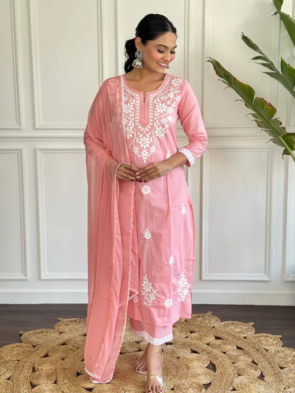Peach_Chanderi_Silk_Kurta_Set_With_Dupatta