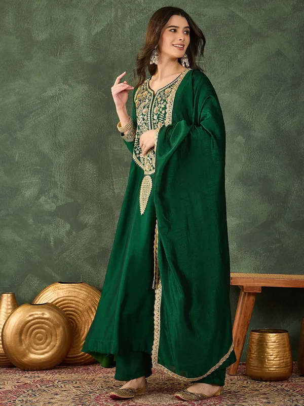 Dark_Green_Embroidered_Kaftan_Dress_with_Golden_Detailing