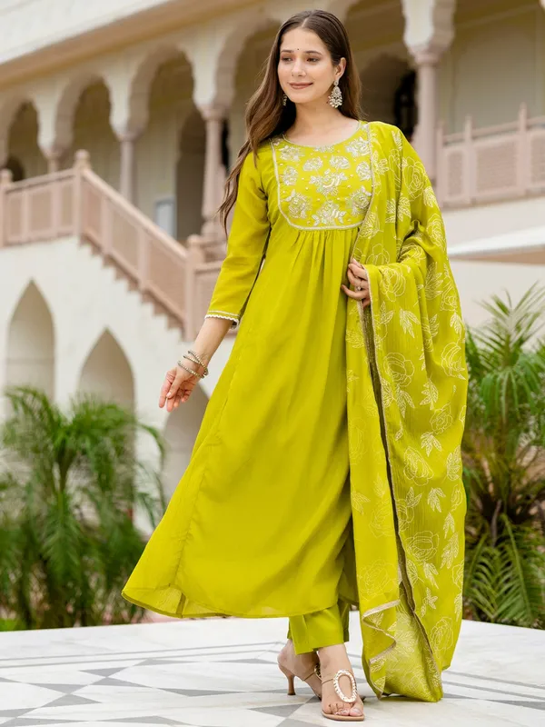 Green_Embroidered_Anarkali_Kurta_With_Pants