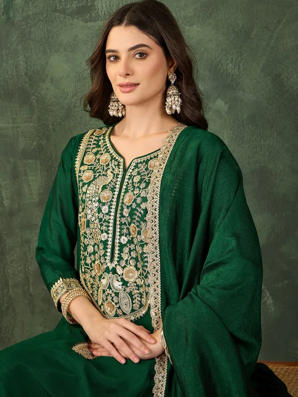 Dark_Green_Embroidered_Kaftan_Dress_with_Golden_Detailing