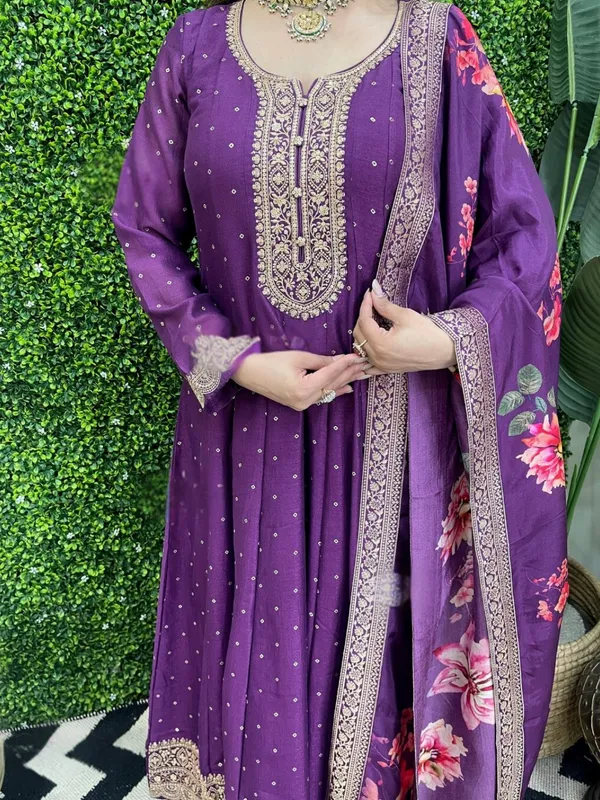 Purple_Floral_Print_Ethnic_Suit_Set_With_Dupatta