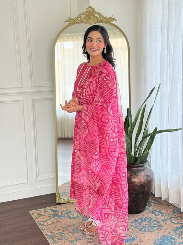 Pink_Print_Anarkali_Kurta_Set_With_Dupatta