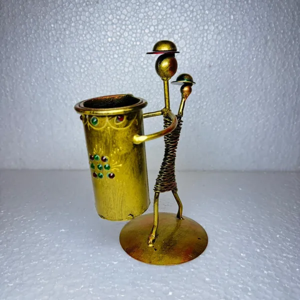 Vintage_Brass_Wire_Art_Pen_Holder_With_Two-Headed_Figure