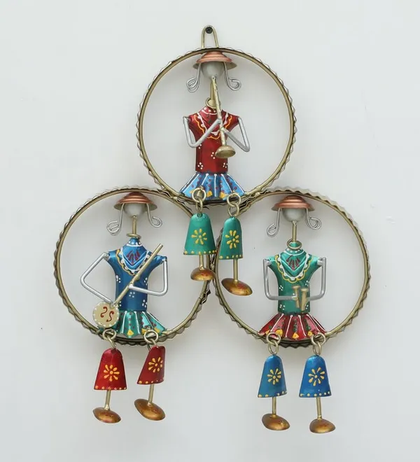 Handcrafted_Tribal_Musician_Wall_Hanging_Set_-_5_Colorful_Metal_Figures_In_Circular_Frames