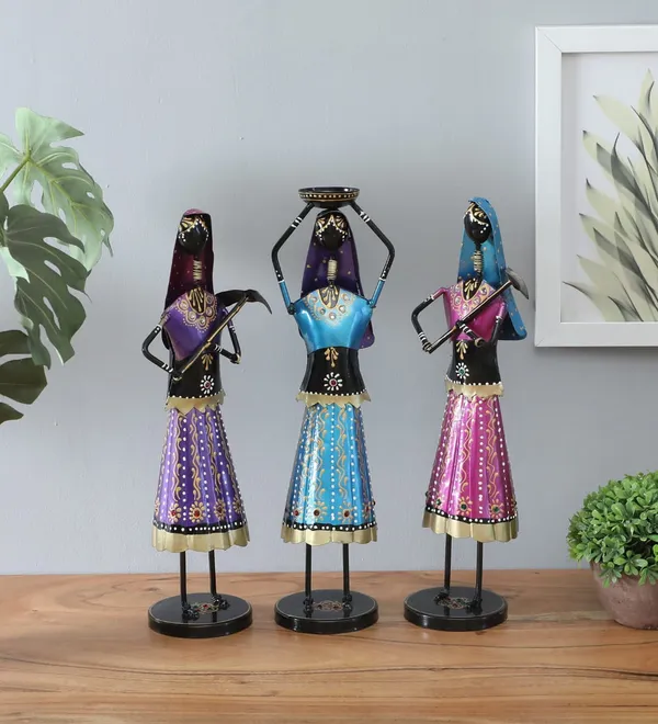 Decorative_Metal_Figurines_Set_Of_3_-_Traditional_Women_Carrying_Pots