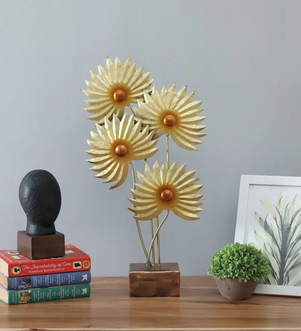 Golden_Metal_Flower_Sculpture_Set_With_Wooden_Base_-_Set_Of_4_Decorative_Flowers