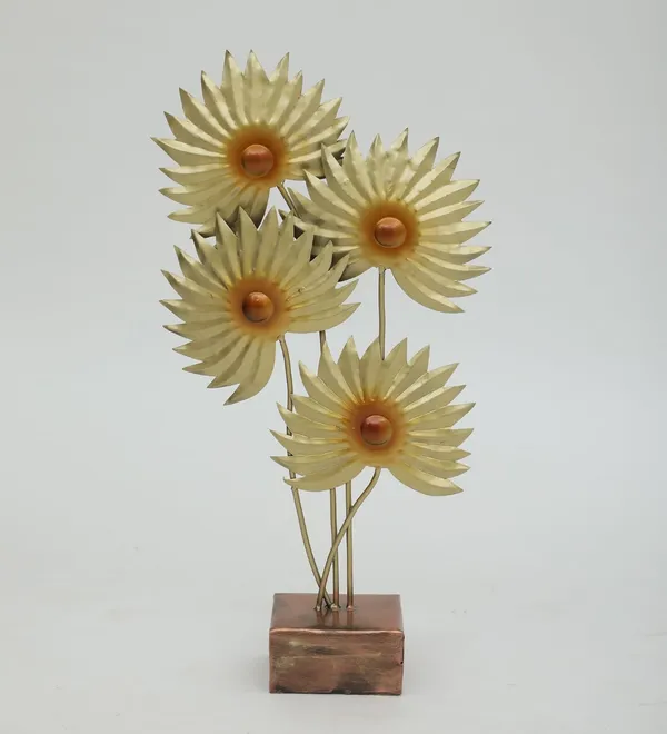 Golden_Metal_Flower_Sculpture_Set_With_Wooden_Base_-_Set_Of_4_Decorative_Flowers