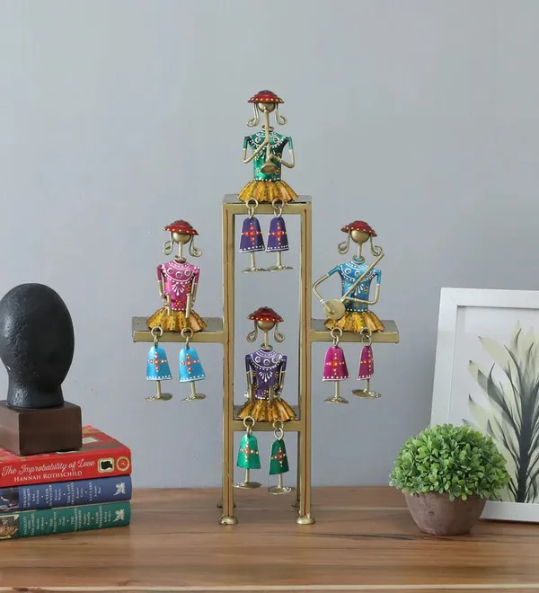 Decorative_Metal_Figurine_Display_Stand_With_Handcrafted_Dolls